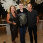 Carlos Lamoglia entre Renata e Paulo Fraga