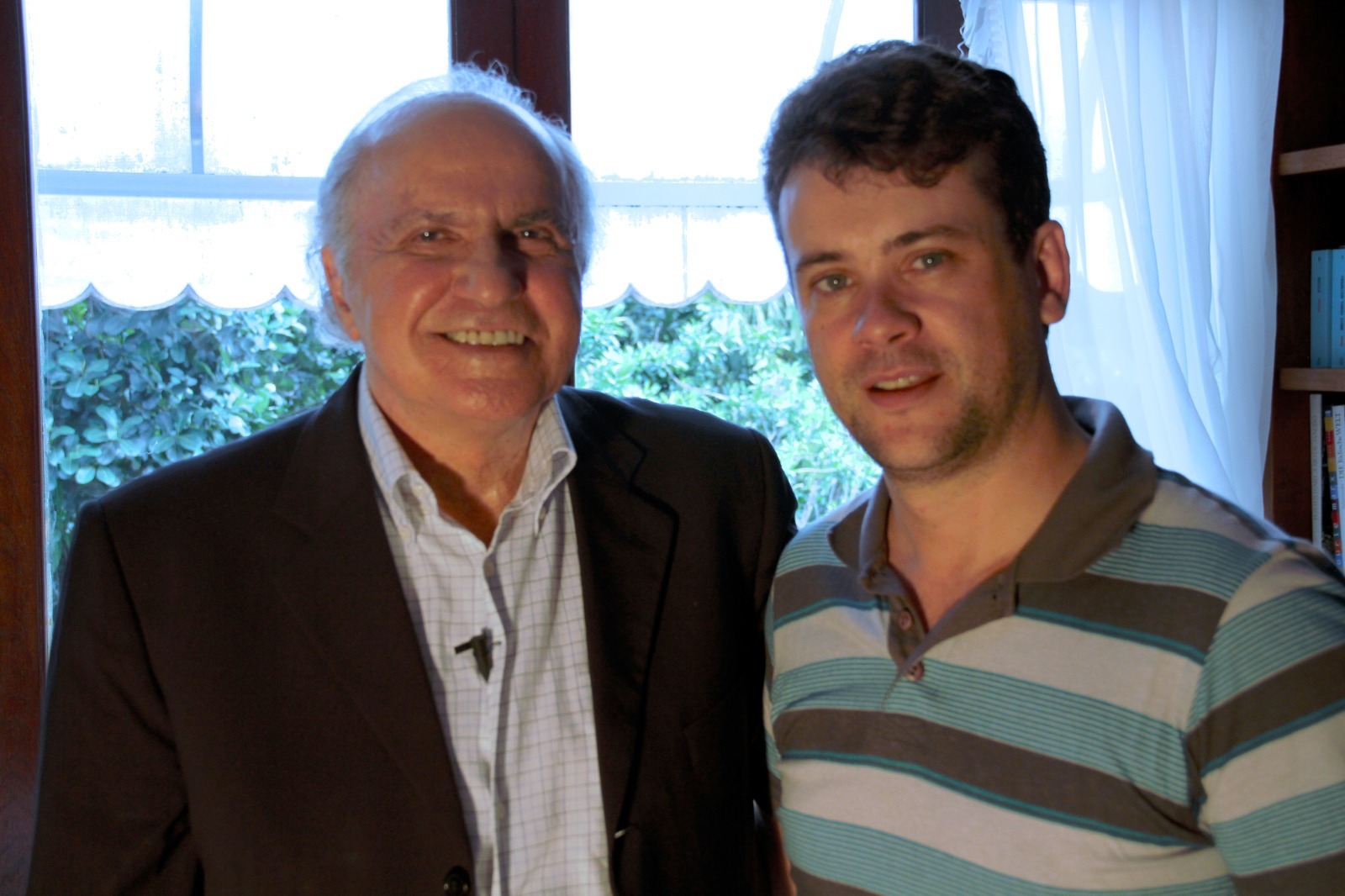 O Maestro Isaac Karabtchevsky com Yves Goulart na gravação do documentário Aldo Baldin - uma vida pela música