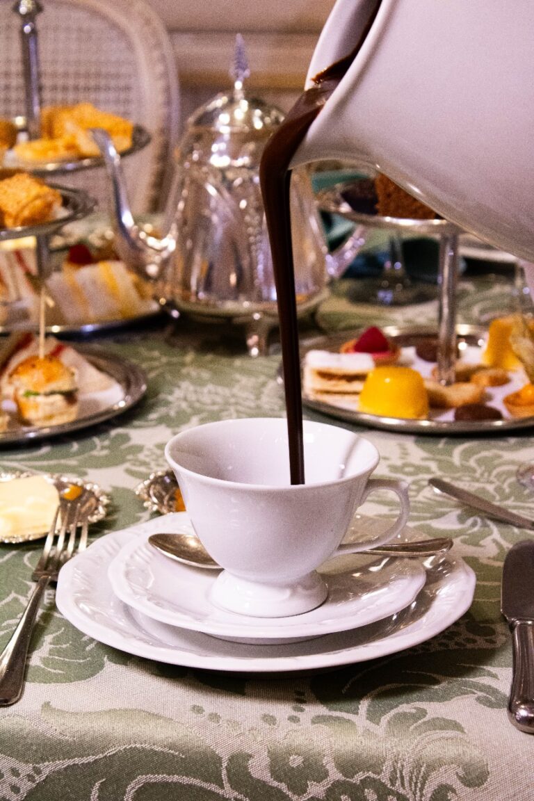 O Chá da Tarde, na Julieta de Serpa