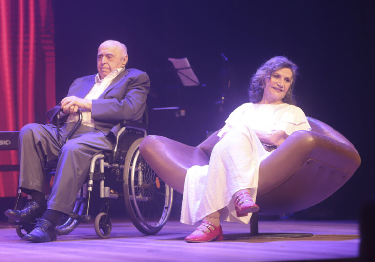 Mauro mendonça e Rosamaria Murtinho