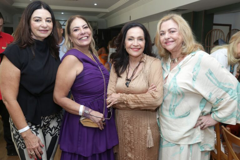 Hosana Pereira, Claudia Cury, Liliana Rodriguez e Bernadete Simonelli