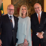 Luiz Felipe e Isabela Francisco com Marco Simões