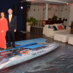 O casal Yvonne Bezerra de Mello e Fernando Tostes na pista de dança