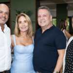 Regina Dantas entre Marcelo Antunes, William Haubrichs e Vinicius Fernandes