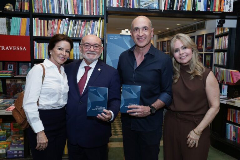 Rita Teles, Eurico de Jesus Teles Neto, Mario Jorge e Claudia Menescal