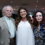 Ana Cristina Blois entre Pelino Bastos e Vera Loyola