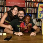 Adama com seus pais Mariana Cabral e Fernando Caruso