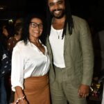 Vilma Maria e seu filho Diogo Almeida