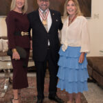 Isabela e Luiz Felipe Francisco com Irene Singery