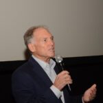 Steve Solot louvando o sucesso do cinema nacional