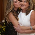 Cinthia Monnerat e sua mãe Gicelia Santos