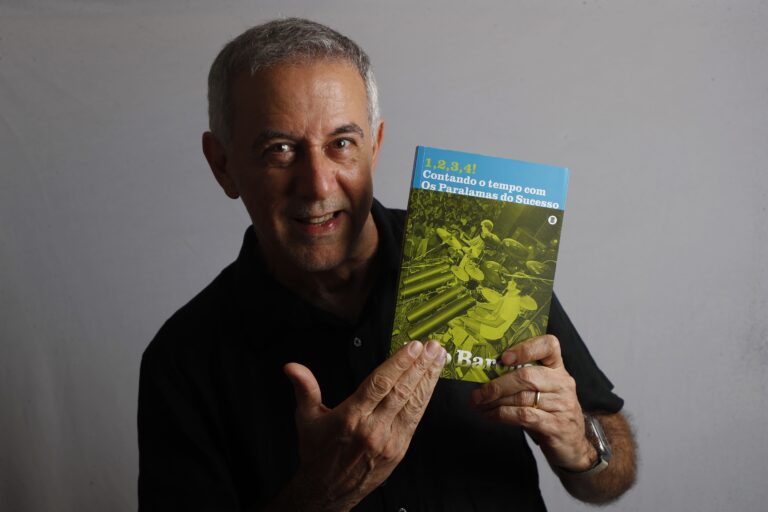 João Barone 1 - Foto Bienal - crédito Marcelo de Jesus