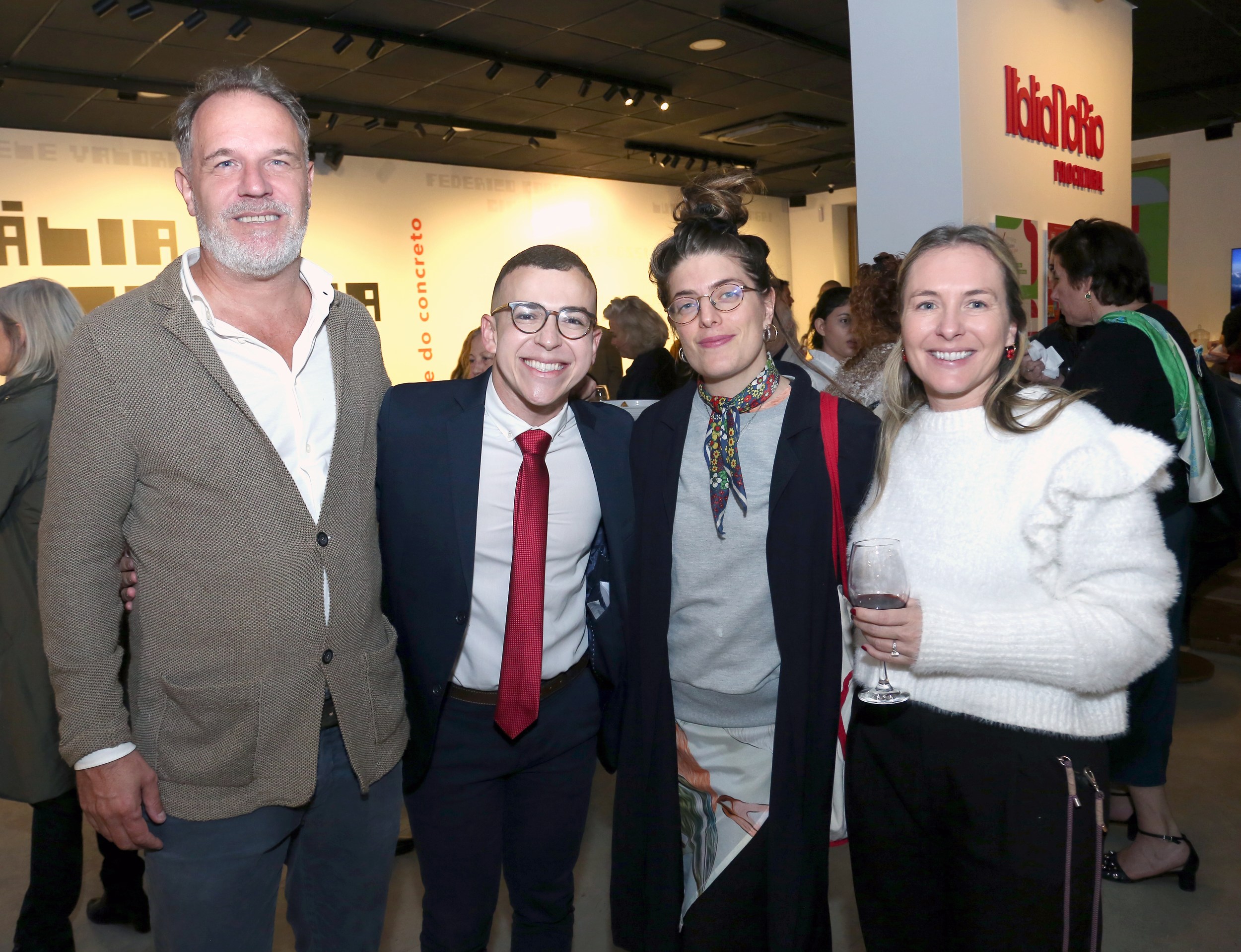 Flavio Cenciarelli, Jonas Queiroz, Giulia de Silvestri e Francesca Menegon