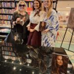 Magda entre Heloísa Tolipan e  Manuela Ornelas