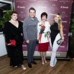 Carlos Lamoglia entre Jaqueline, Adélia e Joliele Mendonça