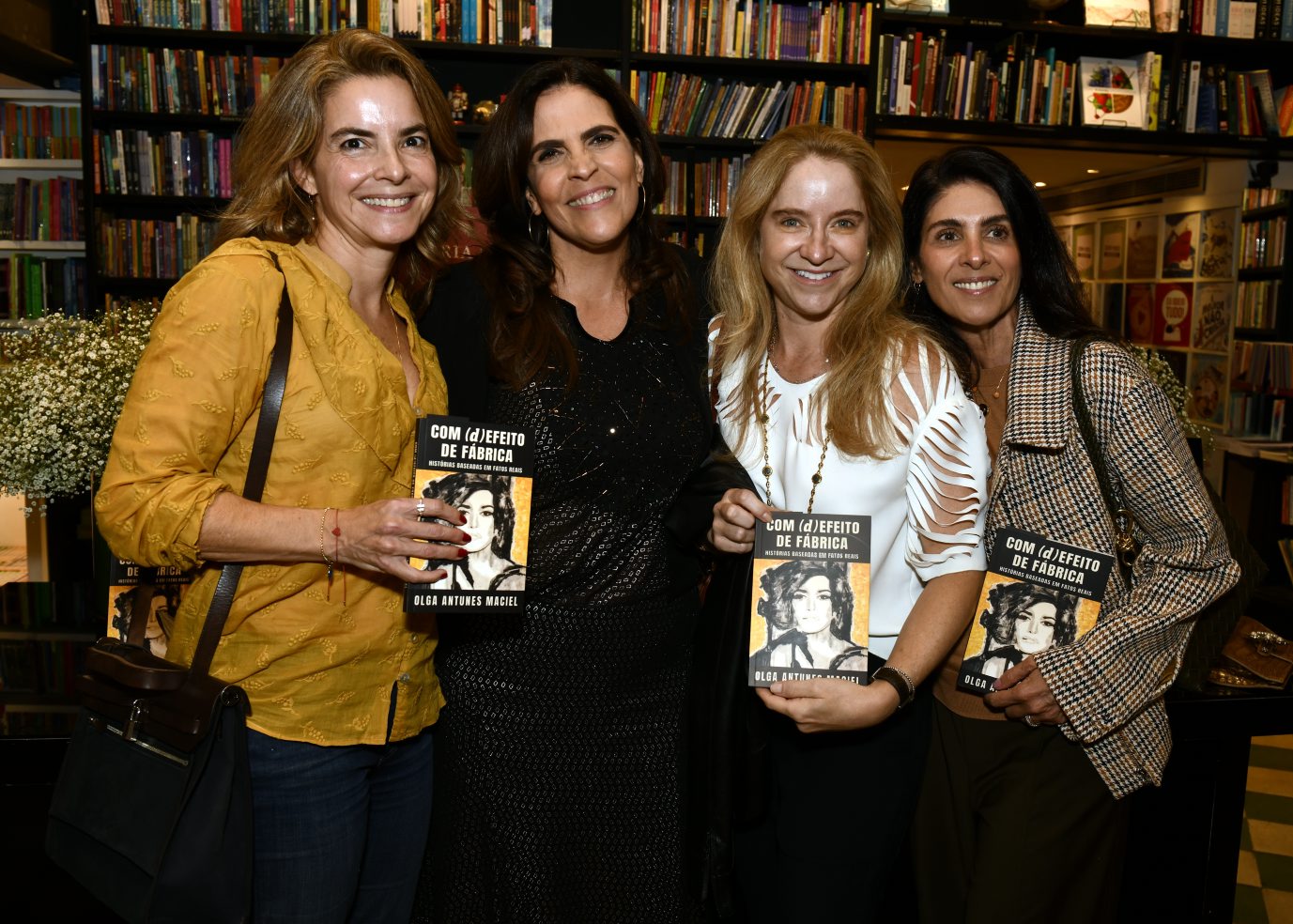 Luciana Fernandes, Olga Antunes Maciel , Flavia Souza e Ana Gabriela Vianna