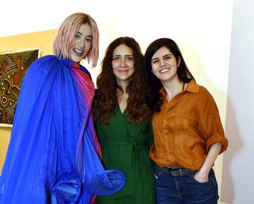 Gabb , Adriana Varejão e Luisa Duarte