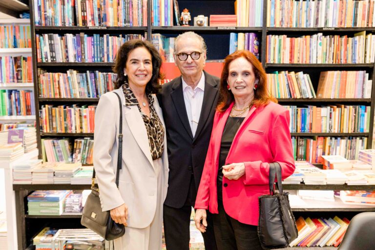Joy Garrido, João Mansur e Sueli Stambowsky