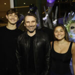 Murilo Rosa entre o filho Lucas e a nora Maria Eduarda