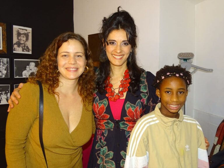 Leandra Leal, Bianca Gismonti e Júlia