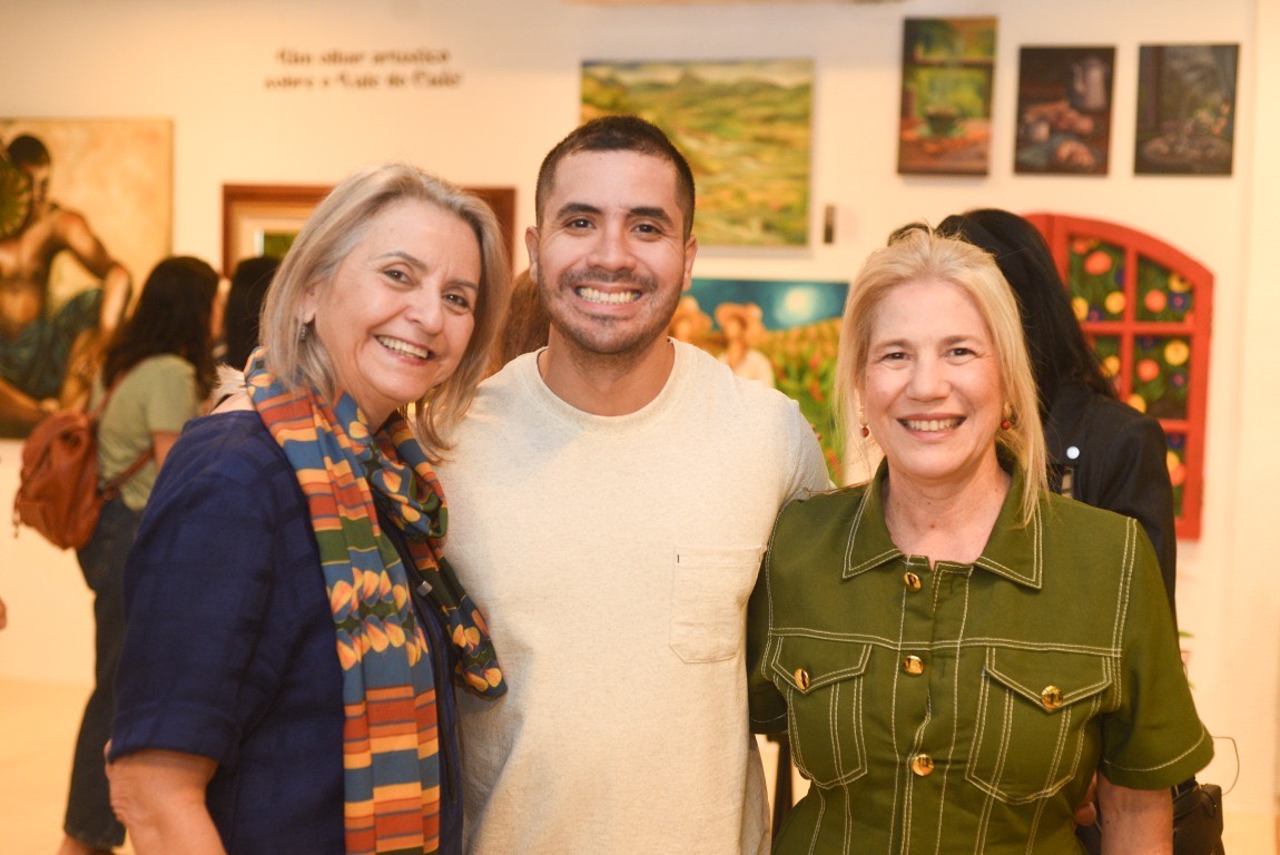 Constança Carvalho, Matheus Oliveira e Fátima Simões