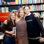 Sara Singer entre Erika e Gabriel Werner