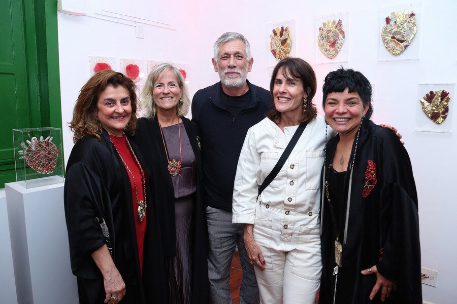 Evelyn Branco, Leticia Costa, Celso Lobo, Helena Duncan e Antonia Oliveira