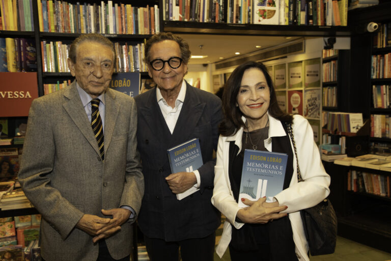 EDISON LOBÃ, NESTOR ROCHA E LILIANA RODRIGUEZ