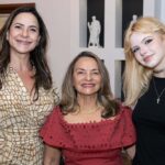 Maria Araujo entre Simone e Antonia Ribeiro