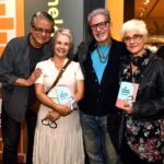 Flavio Marinho , Luciana Braga Marcelo Picchi e Soraya Ravenle - Livro - 2 OU 3 COISAS QUE EU SEI DELAS - SET 2025 - CG