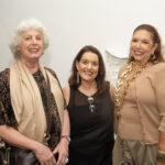 Marilou Winograd encanta convidados na Galeria Cândido Mendes