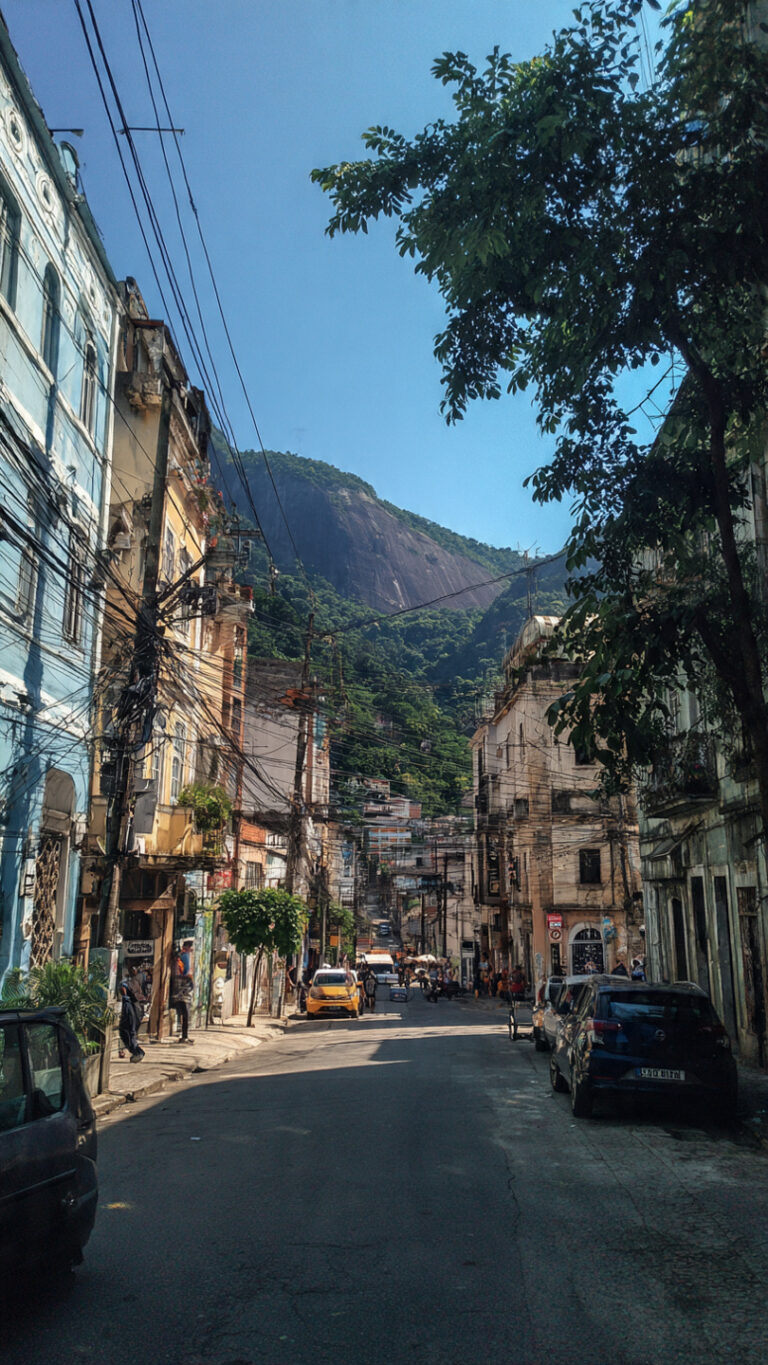 WhatsApp Image 2025-10-29 at 20.30.21