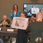 Ana Maria Machado com diploma