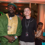 Bonaventure Soh Bejeng(curador Bienal São Paulo 2025) e Eduarda Soletti _