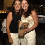 A roteirista Flavia Guimarães e Renata Paschoal