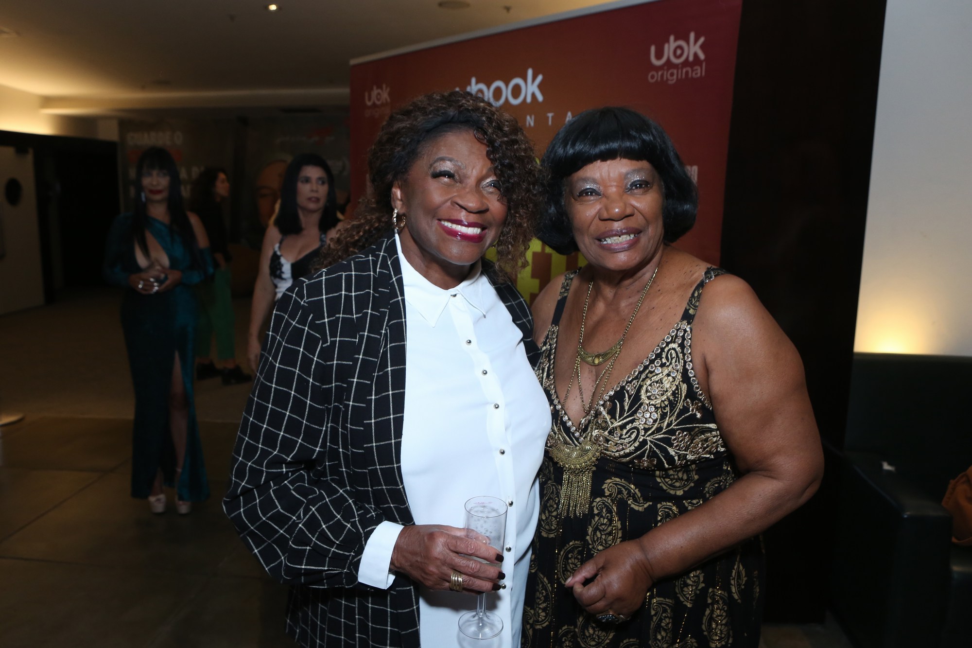 Zeze Motta e Neusa Borges