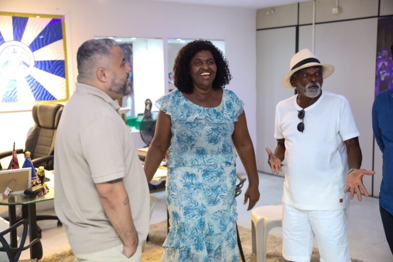 Antonio Pitanga - Acadêmicos de Niterói (3)