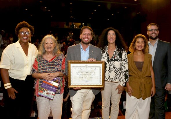 Taina de Paula - Sec Meio Ambiente, Bete Mendes, Marcio Tavares, Marina do MST, Maira do MST-vereadora e Lucas Padilha-Sec.Cultura RJ