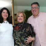 Cristina Sobreira entre Joana Maria Teixeira e Liberado Junior