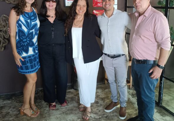 Sophie Barbara, Joana Teixeira, Ana Cristina Carvalho, Matheus Oliveira e Bayard Do Coutto Boiteux