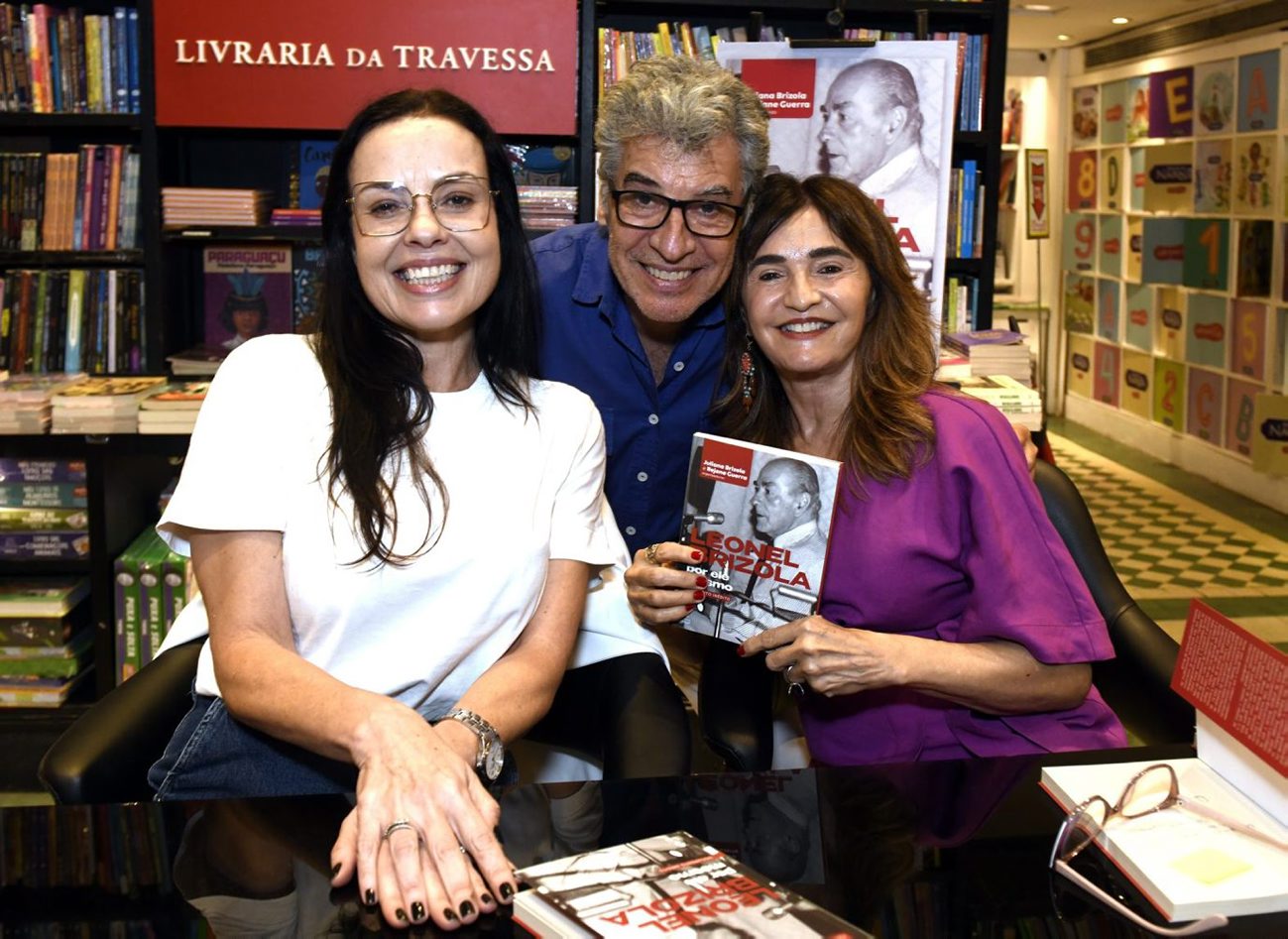 Juliana Brizola. Paulo Betti e Rejane Guerra