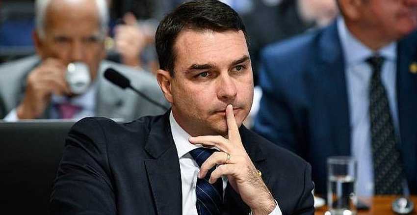 flavio-bolsonaro-ebc