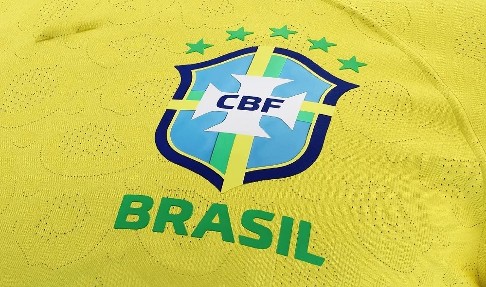 por-que-existe-uma-cruz-no-simbolo-da-cbf