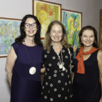Christiane Nielsen, Adriana Menescal-Marcia Sigaud