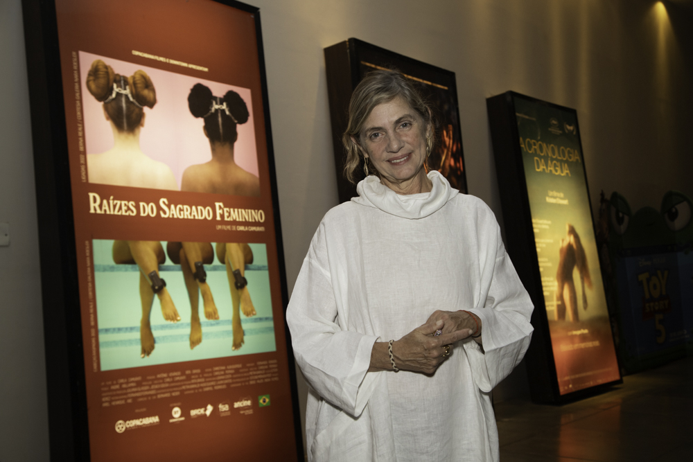 DIRETORA CARLA CAMURATI