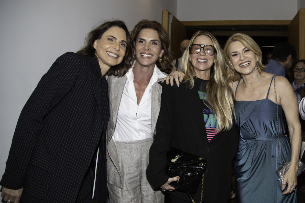 Silvia Pfeiffer, Helena Fernandes,  Danielle Winits e Adriana Garambone