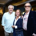 Cristina Marcondes Ferraz entre Antonio Augusto Teixeira Neto e Jose Ronaldo Muller