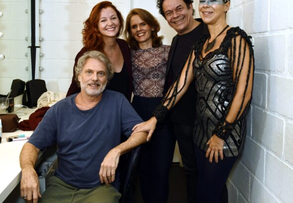 Jorge Caetano, Júlia Spadaccini, Marcia Brasil, Alexandre Mello e Nina da Costa Reis