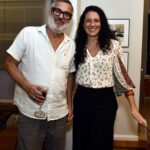 O diretor Lírio Ferreira e Íris Ferreira