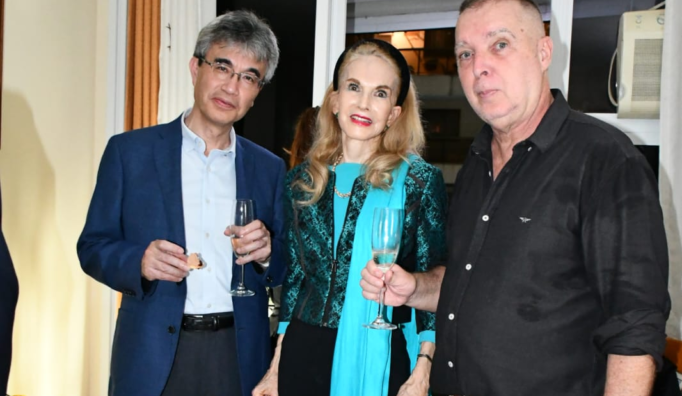 Takashi Manabe, Diana Macedo e Bayard Boiteux